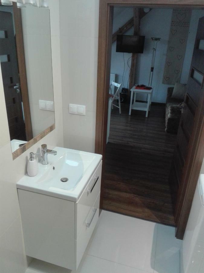 Sky view Condo in Tarnowskie Góry Exterior foto